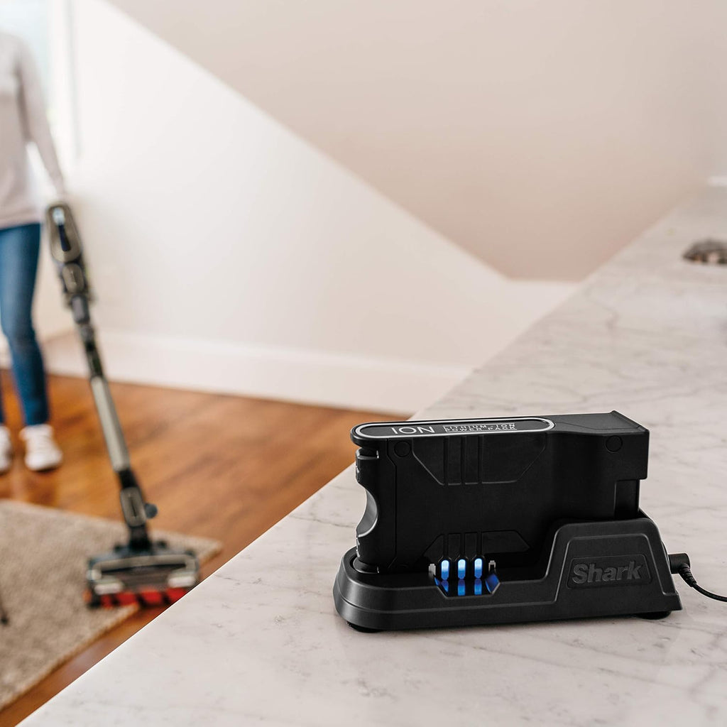 Lightweight Cordless Stick Vacuum with Removable Batteries Z4357
