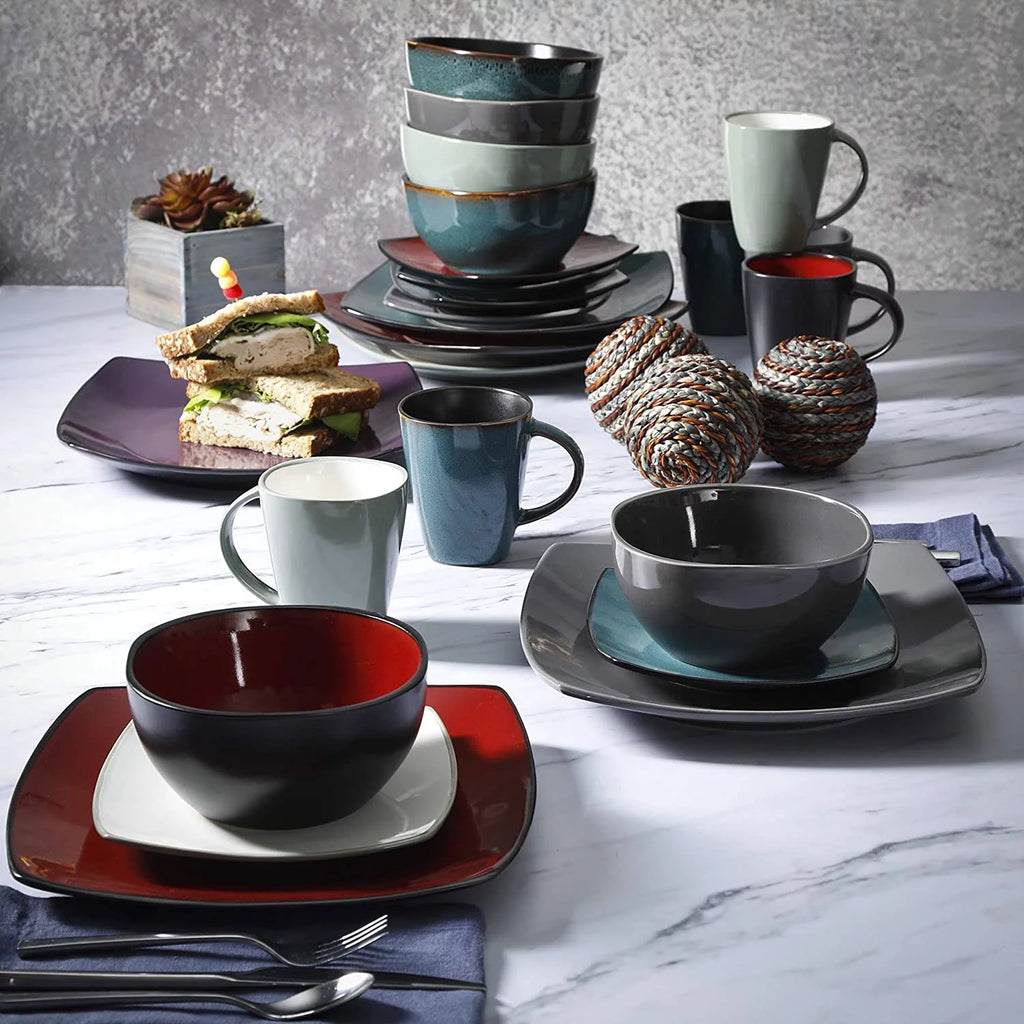 16 Pc Teal Dinnerware Set U30534