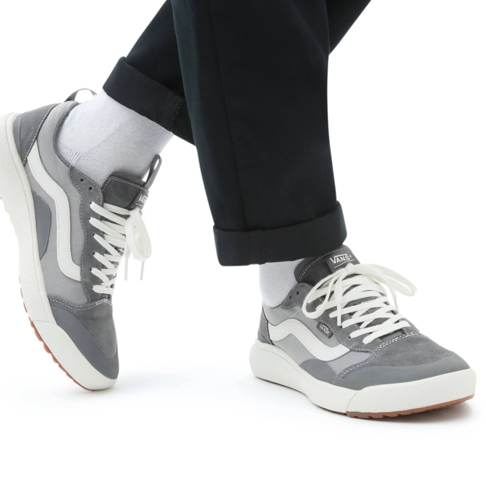Pewter Drizzle 8.5 Sneakers O6304