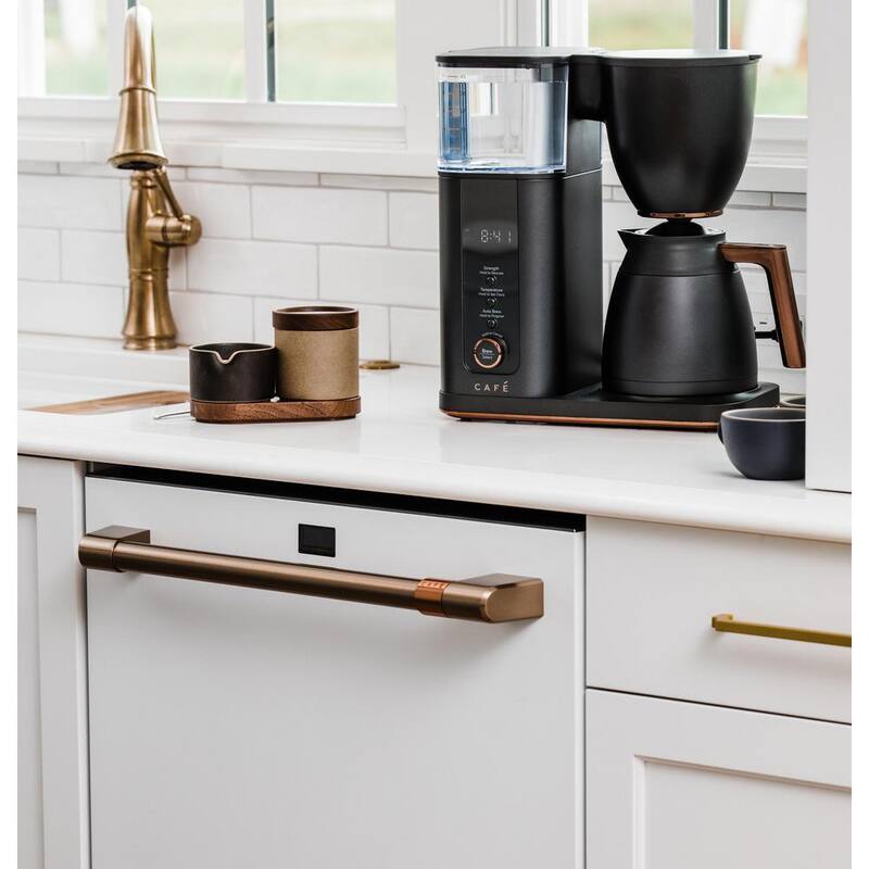 10 Cup Matte Black Drip Coffee Maker with Thermal Carafe N80947