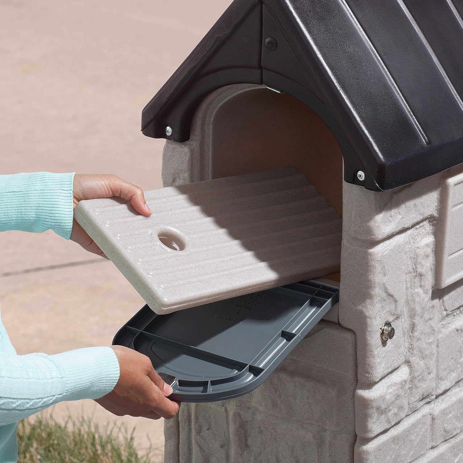 Mailbox B654288