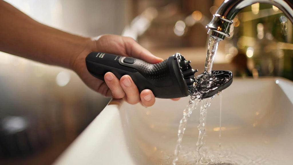Cordless Electric Shaver with Pop-Up Trimmer S723656