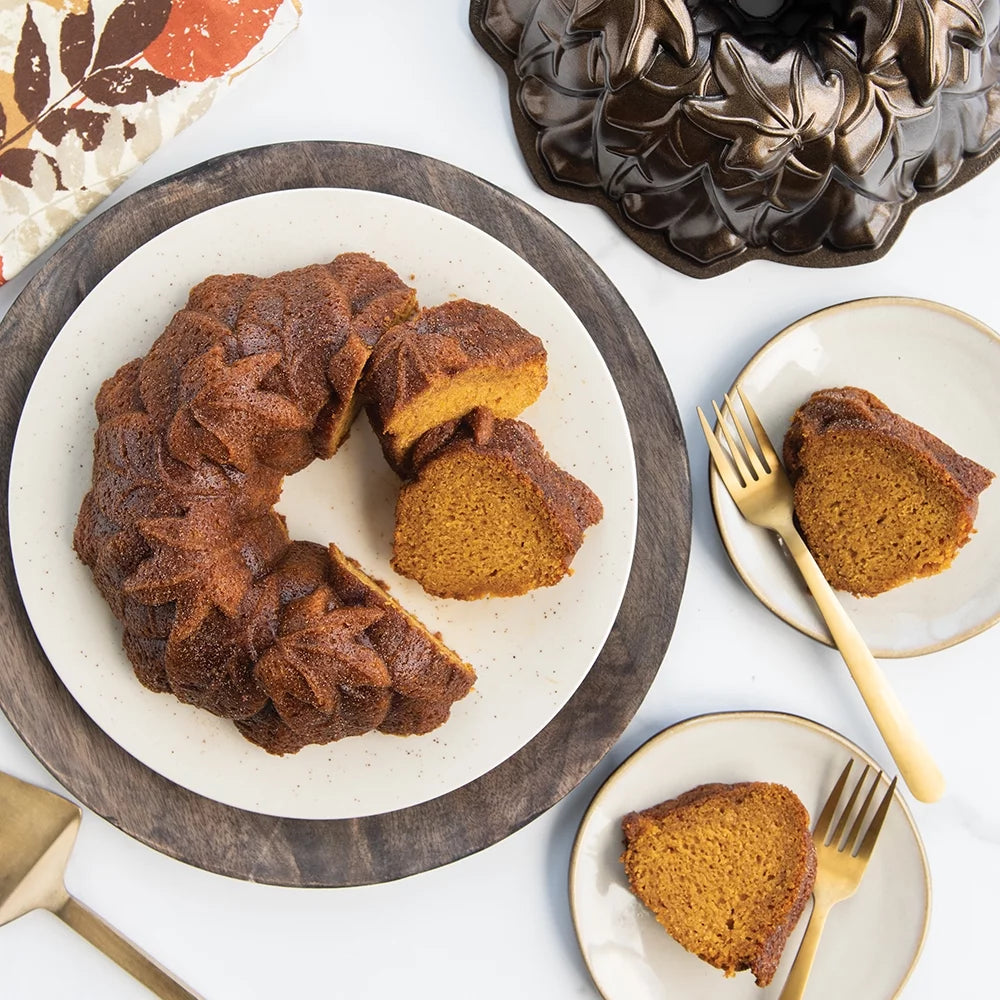 Bronze Bundt Pan N353172