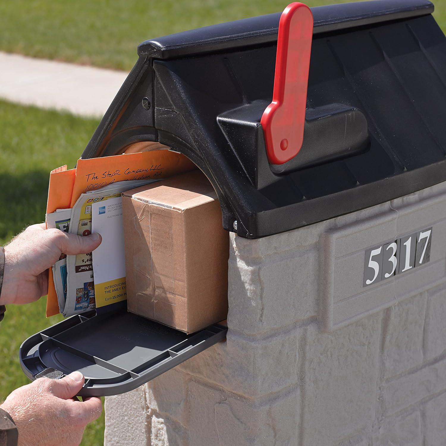 Mailbox B654288