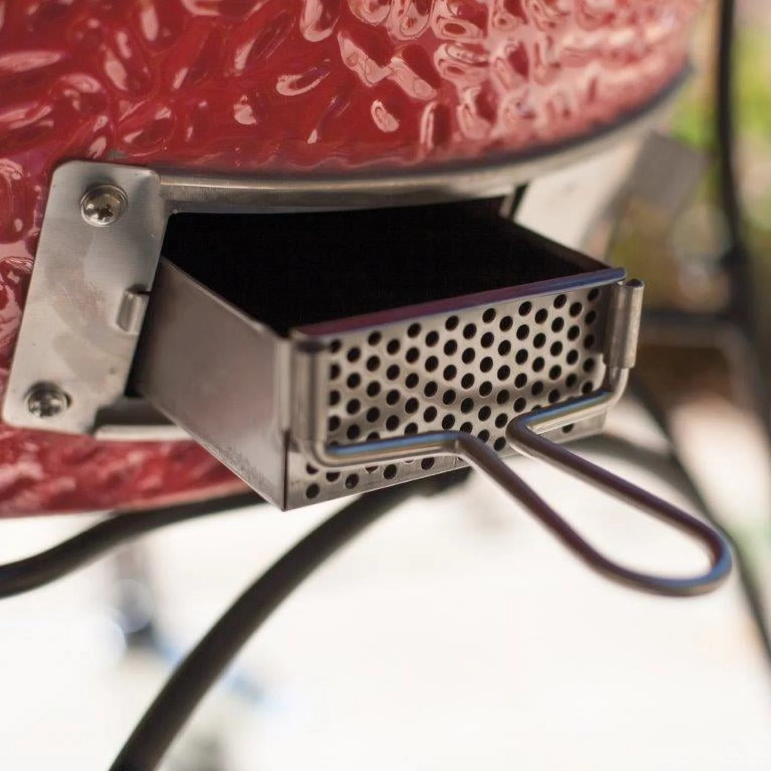 Classic Charcoal Grill T919