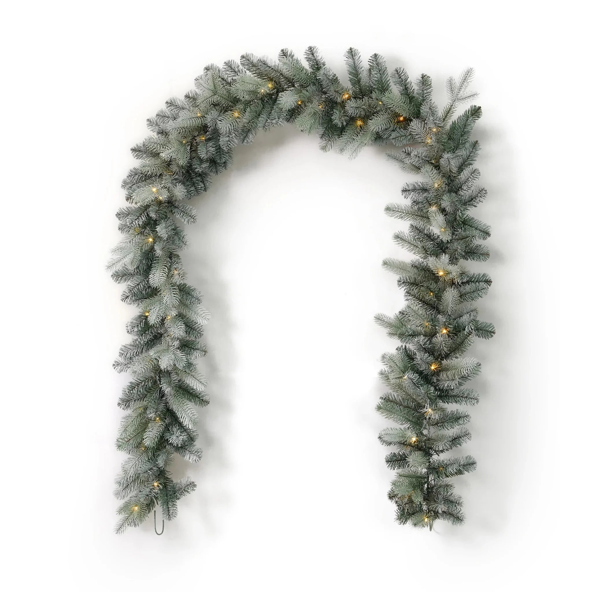 Blue Spruce 9ft Garland Pre-Lit with 50 Warm White LED Lights R5568