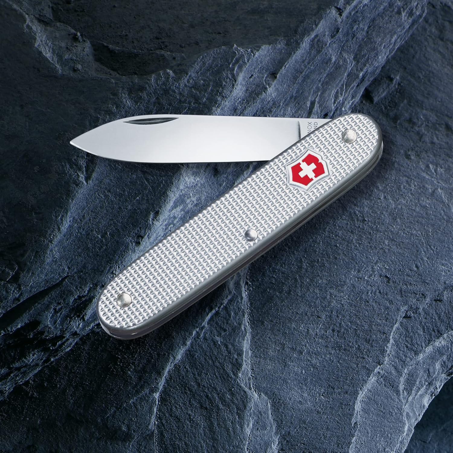 Silver Boxed Alox Pocket Knife Q883181