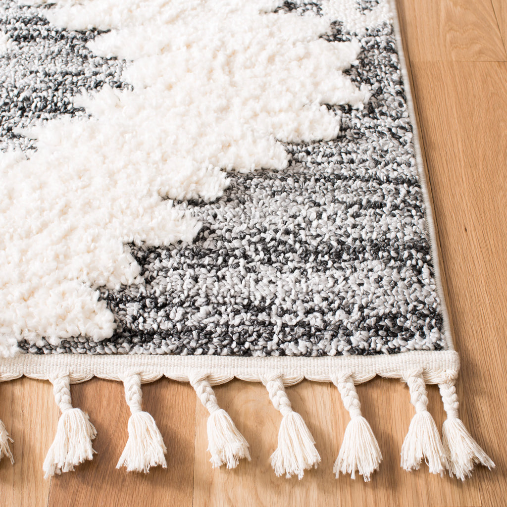 Ivory/Grey 9' x 12' Shag Area Rug U135