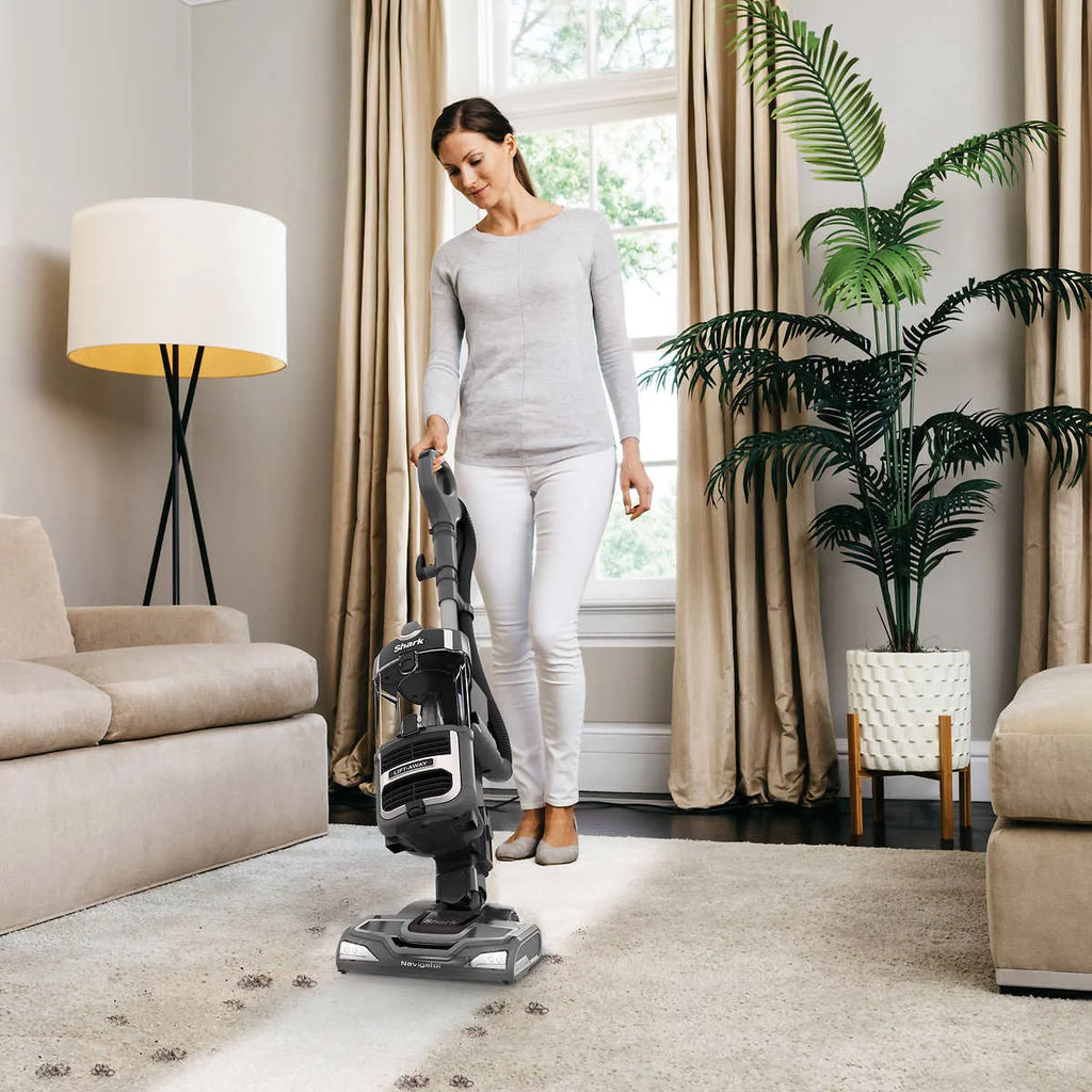 Upright Vacuum V780178