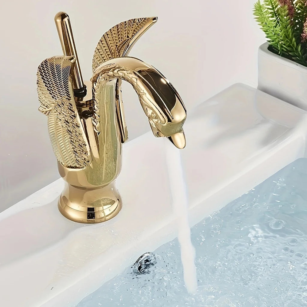 Polished Gold Single Handle Bathroom Sink Faucet J807553